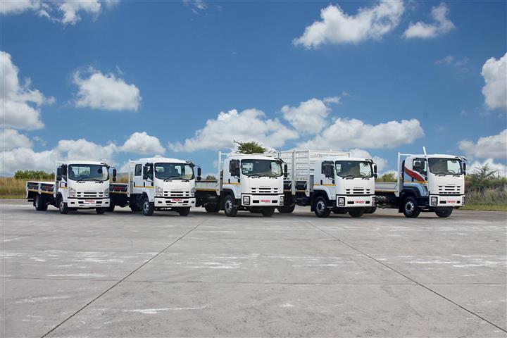 New vehicle sales in June 2015