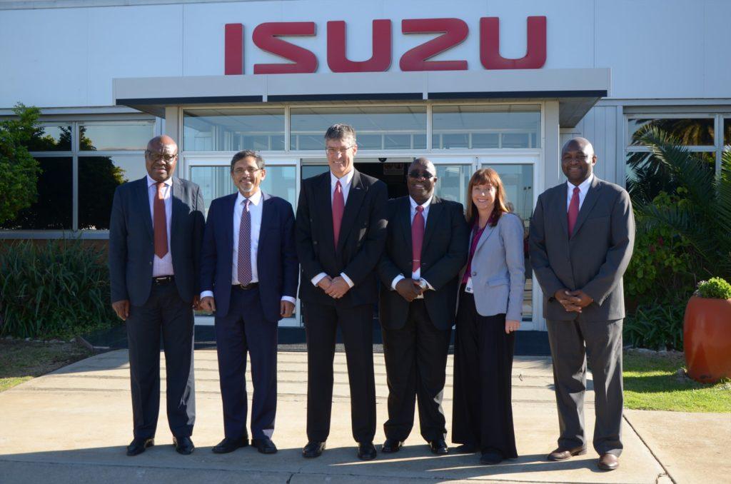 Minister of Trade and Industry visits Isuzu Motors South Africa