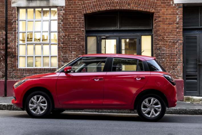 Suzuki Swift named as finalist in 2025 South African Car of the Year