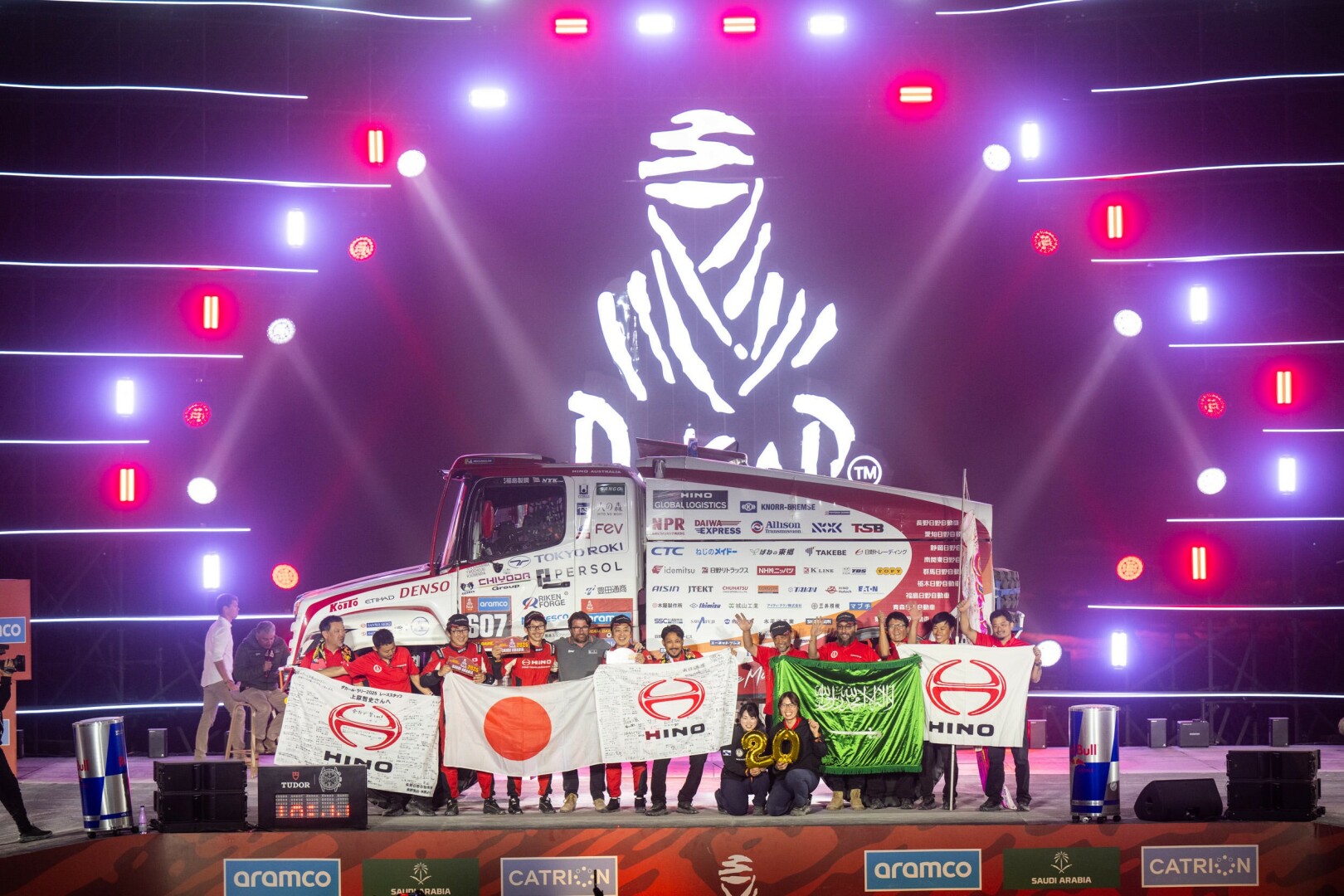 Hino - 2025 Dakar podium