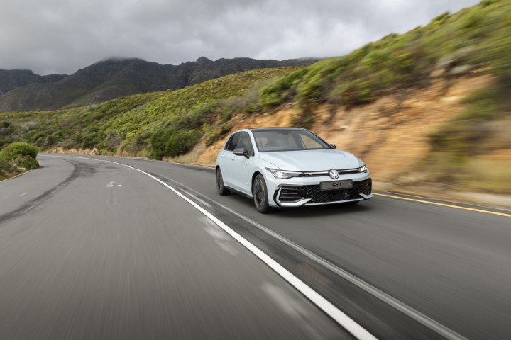 Golf_Driving_001
