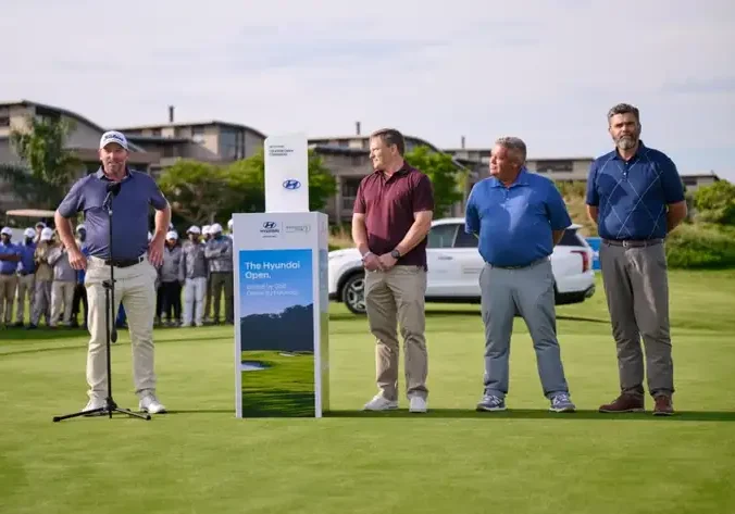 18005GolfSpeechbyplayer